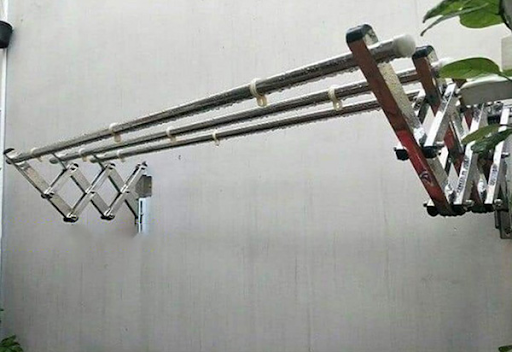 Giàn phơi xếp ngang gắn tường