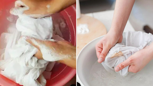 Ngâm quần áo em bé trong nước ấm với giấm trắng hoặc baking soda để khử khuẩn
