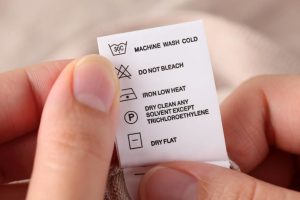 Kí hiệu giặt trên quần áo là gì?